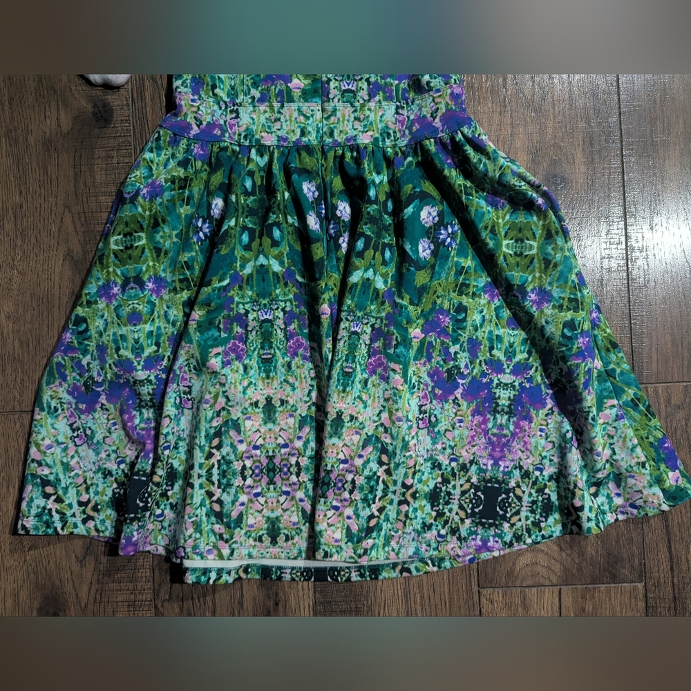 Cynthia Rowley Bright Green w/ Purple Accent Floral Print Fit & Flare Dress Sz 8 - Picture 13 of 16